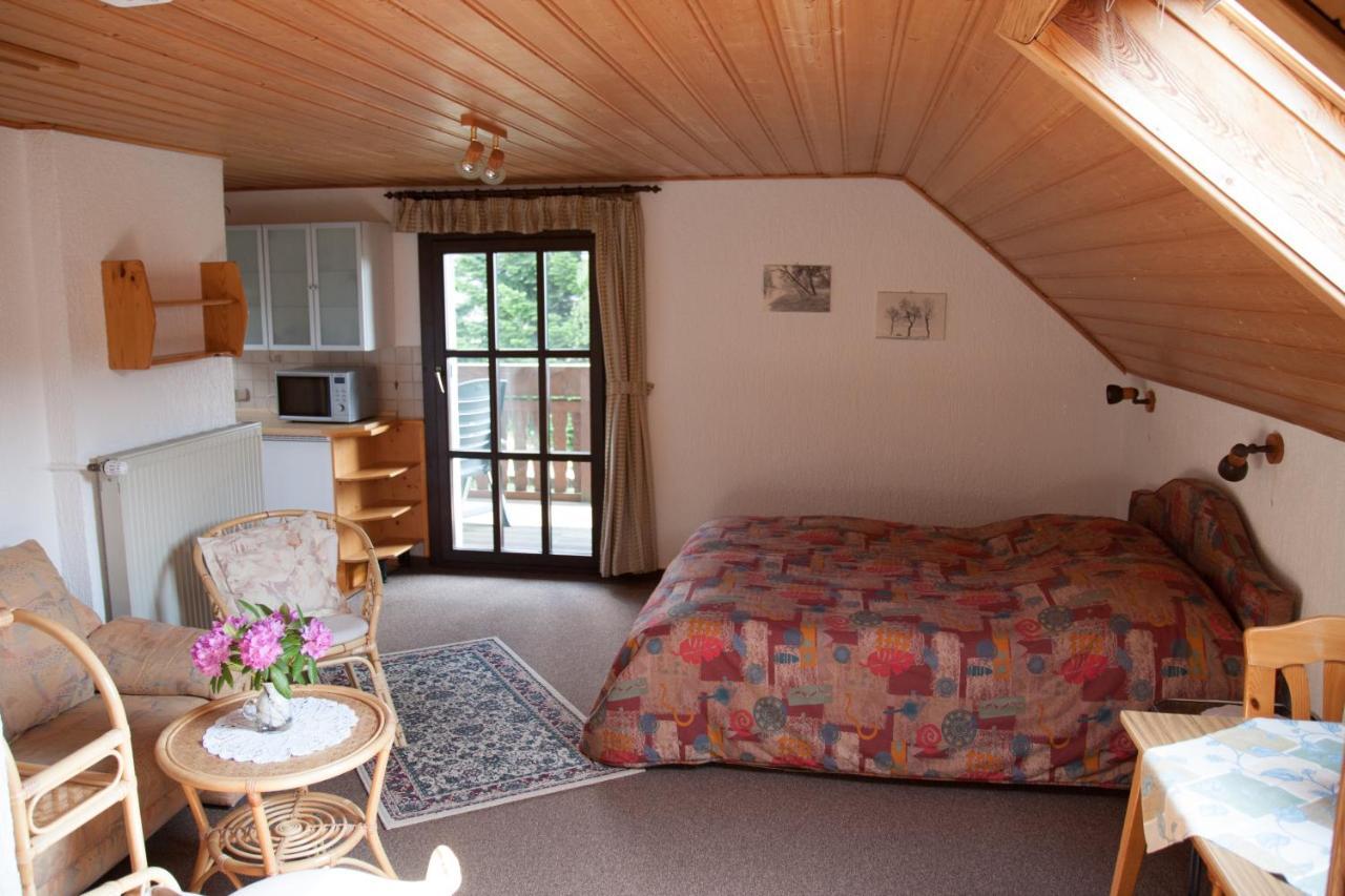 란그바일러 Haus Am Wald - Urlaub Am Nationalpark 아파트 외부 사진